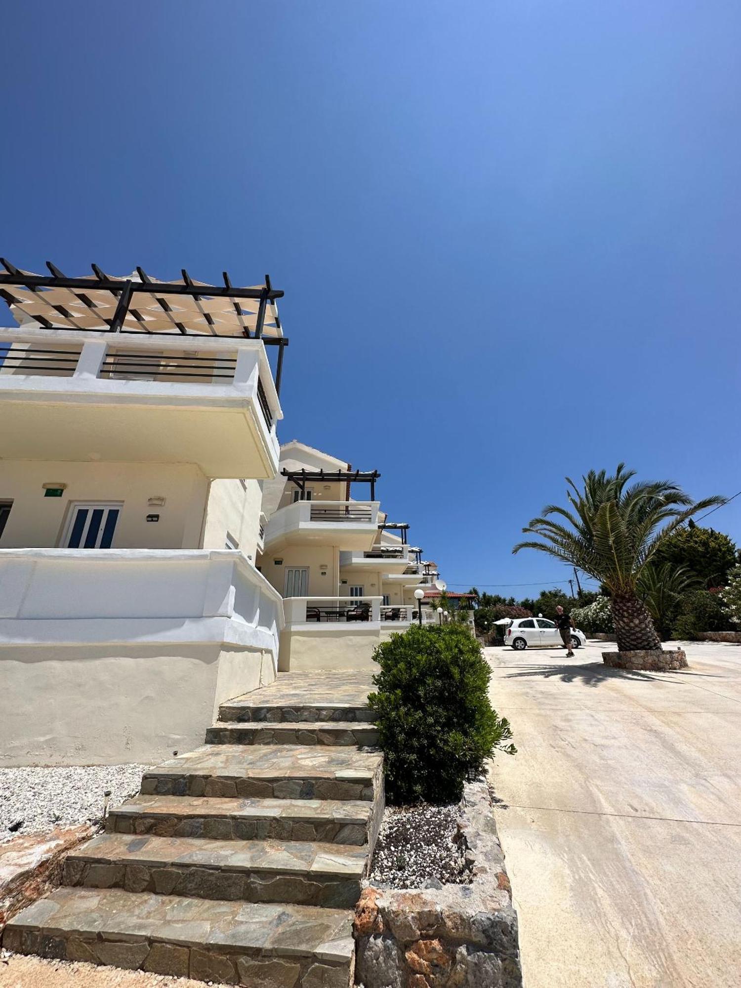 Tersanas Beach Lodges Eksteriør bilde